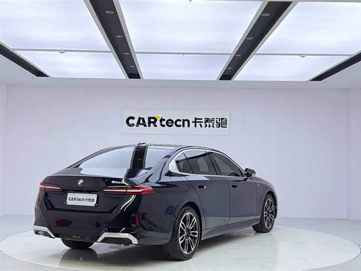 BMW 5 Series 2025 2025款 530Li 领先型 M运动套装