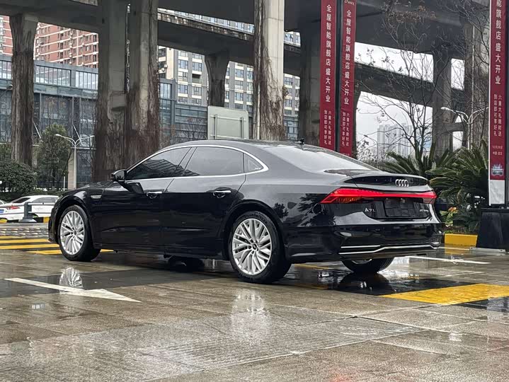 Audi A7L 2024 2024款 45TFSI S-line 筑梦型 流晶套装