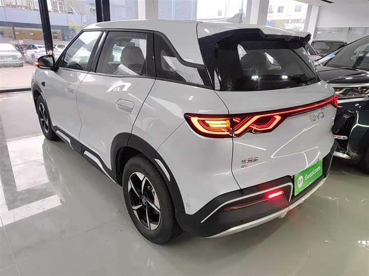 2025 BYD Yuan Up