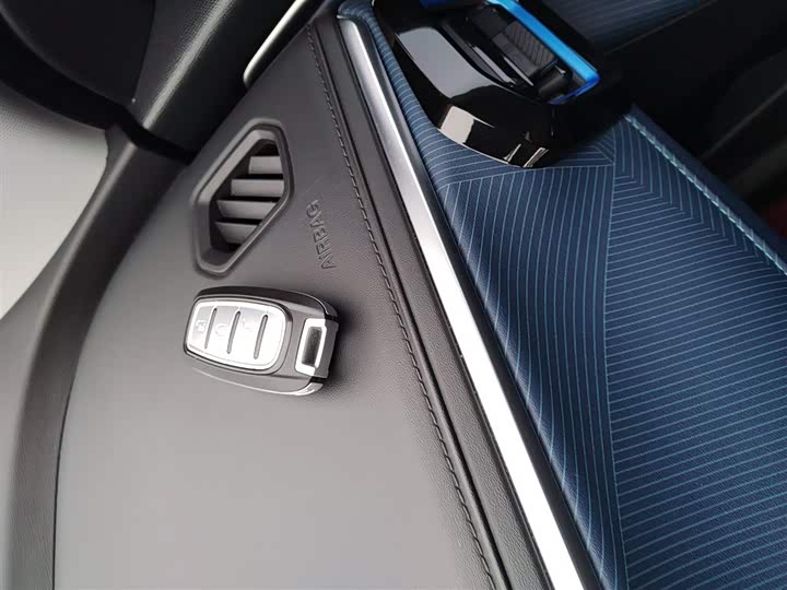 GAC Trumpchi GS3 2023 2023款 影速 270T 劲享版