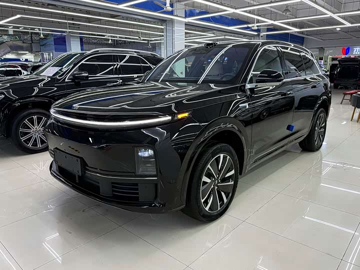 LiXiang L7 2025 2025款 Ultra 智能焕新版