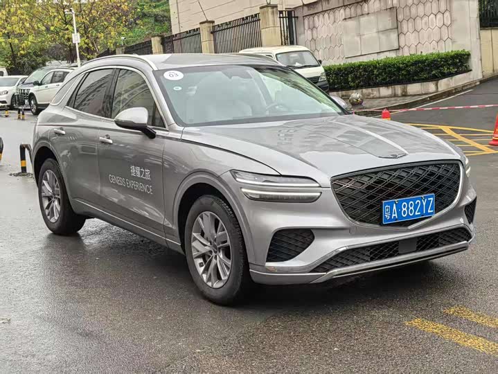 Genesis GV70 2023 2023款 2.5T 两驱豪华版