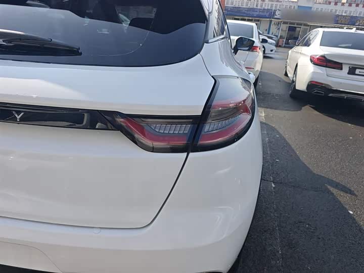 Geely Emgrand GS 2021 2021款 1.4T CVT尊贵型