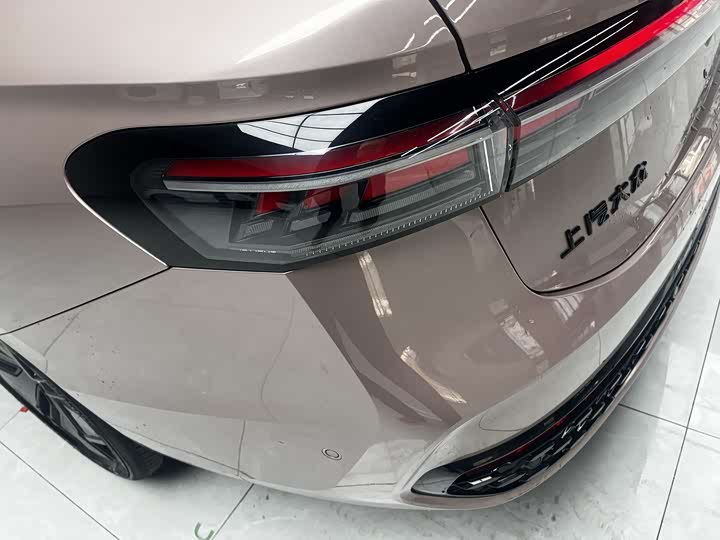 Volkswagen Passat 2025 2025款 Pro 380TSI 星空龙尊版