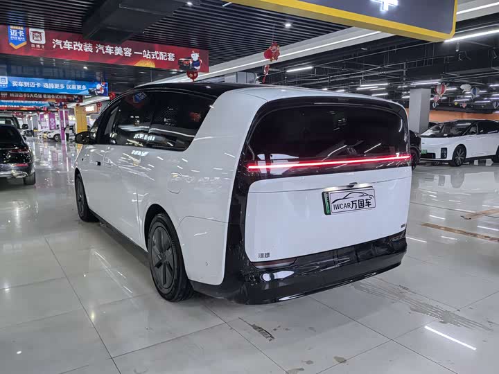 LiXiang Mega 2025 2025款 Home 家庭特别版