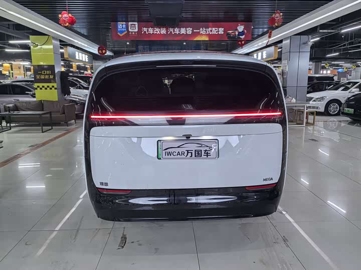 LiXiang Mega 2025 2025款 Home 家庭特别版