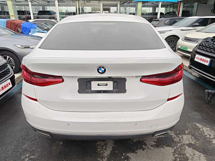 BMW 6 Series GT 2022 2022款 630i 豪华设计套装