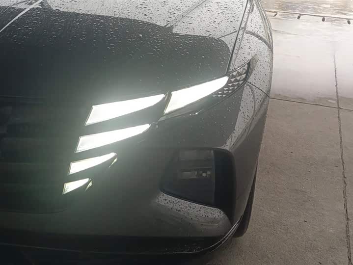 Hyundai Tucson L 2023 2023款 途胜L 1.5T 自动两驱LUX尊贵版