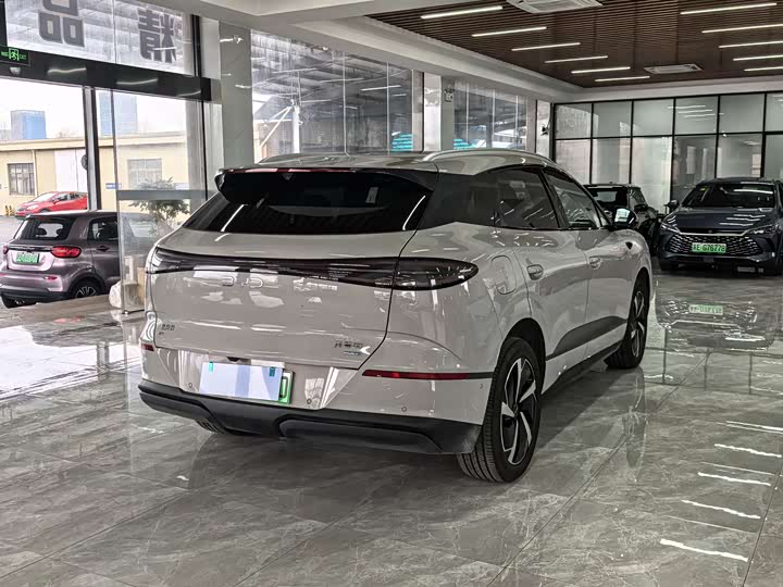 2025 BYD Sea Lion 06 Hybrid/EV