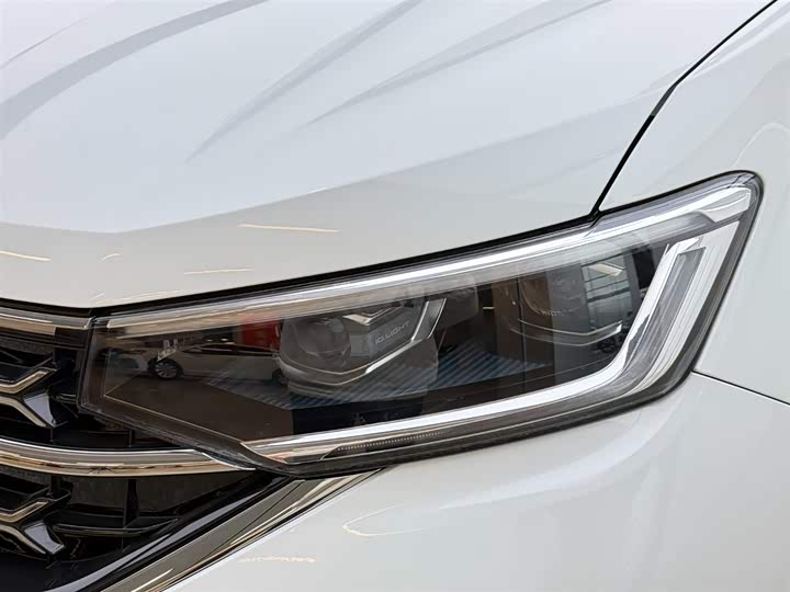 Volkswagen Tayron 2024 2024款 330TSI 两驱R-Line高能版