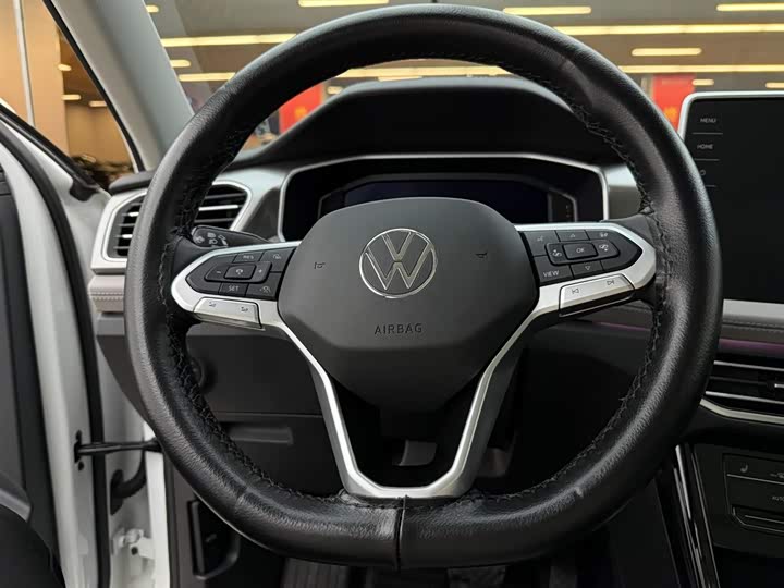 Volkswagen Tayron 2024 2024款 330TSI 两驱R-Line高能版