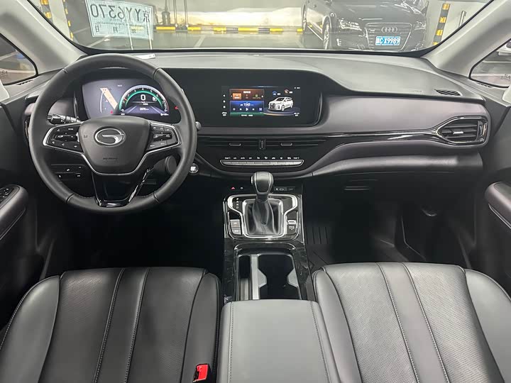 GAC Trumpchi M6 2025 2025款 MAX 270T WDCT 豪华版