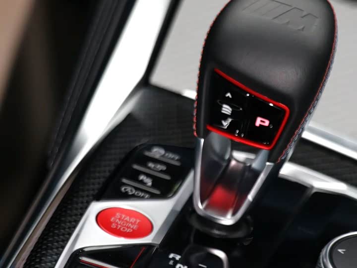 BMW M4 2023 2023款 M4双门轿跑车 雷霆版