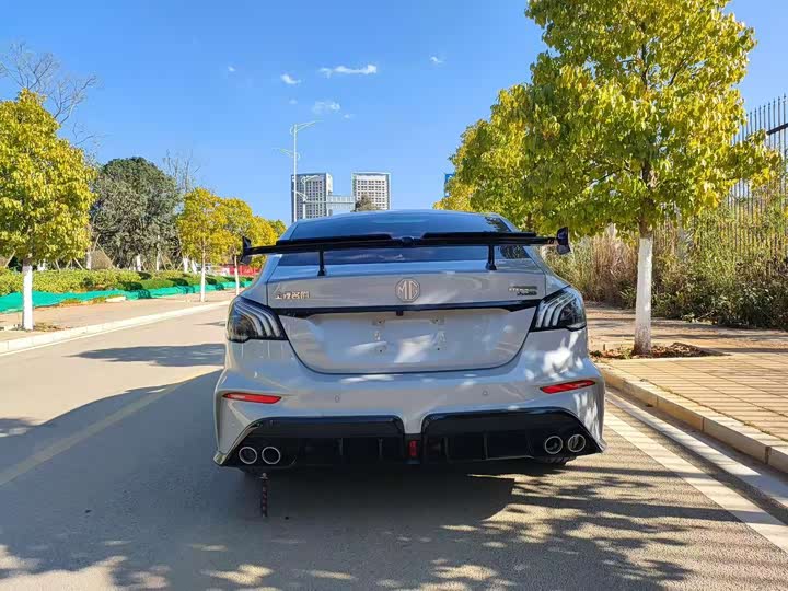 MG Motor 6 2023 2023款 1.5T XLINE 猎鲨版