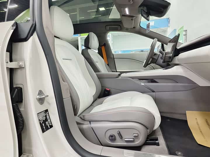 Zeekr 007 GT 2025 2025款 后驱智驾版 75kWh