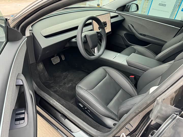 Tesla Model 3 2023 2023款 后轮驱动版