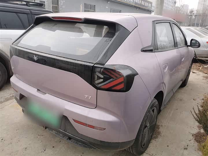 BAIC Arcfox T1 2025 2025款 425 PRO