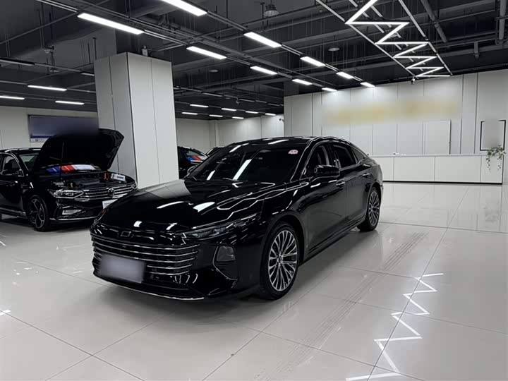 Bestune B70 2025 2025款 龙腾版 1.5T 黑骑士