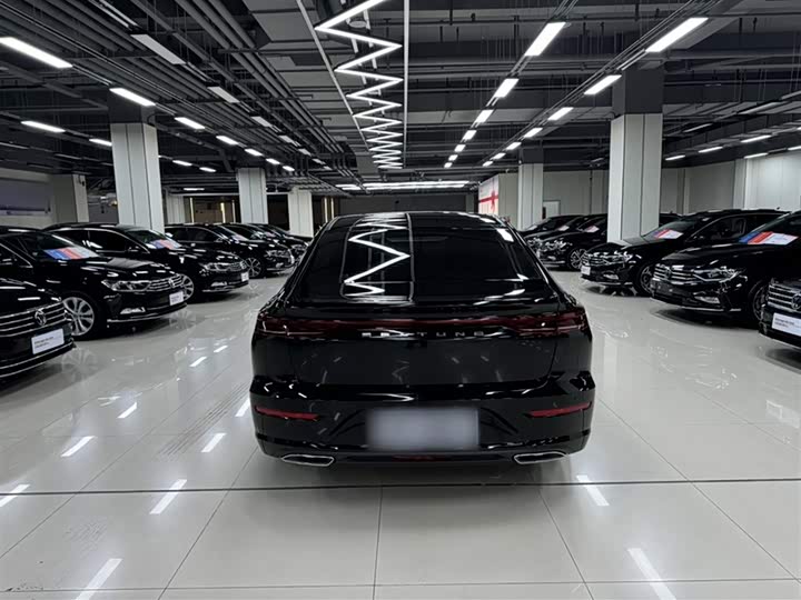 Bestune B70 2025 2025款 龙腾版 1.5T 黑骑士