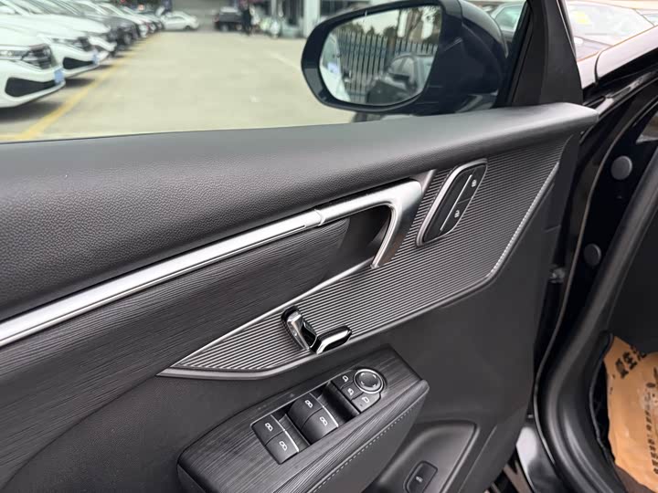 Buick LaCrosse 2024 2024款 28T 越尊版