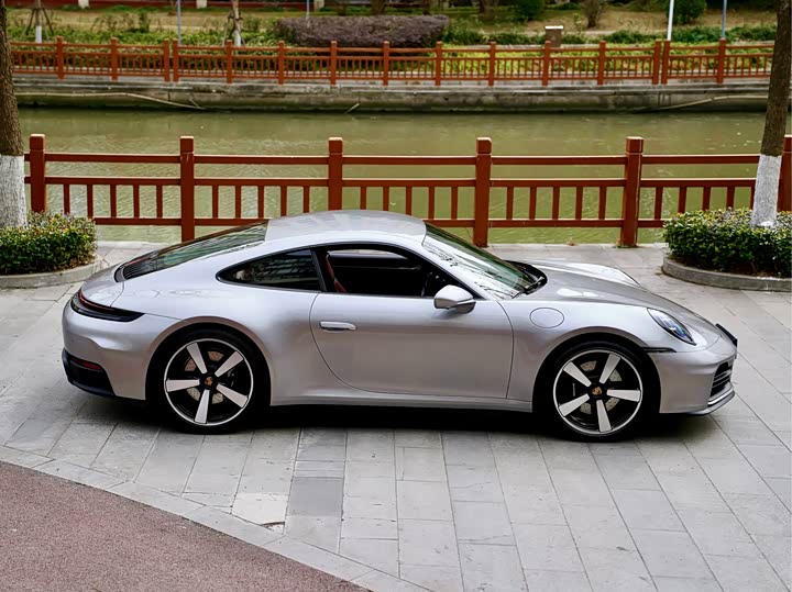 Porsche 911 2025 2025款 Carrera 3.0T