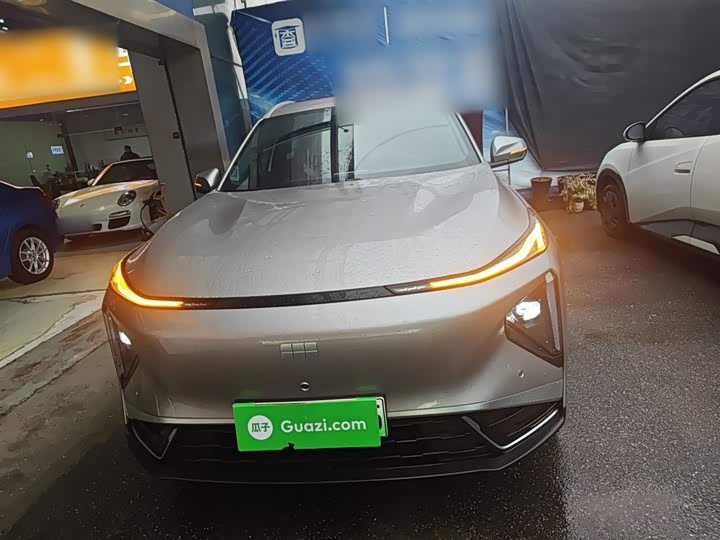 2025 Geely Galaxy L7