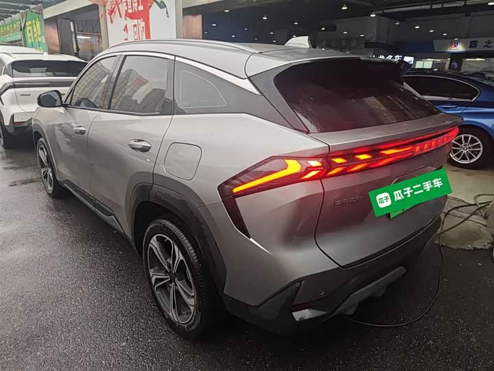 2025 Geely Galaxy L7