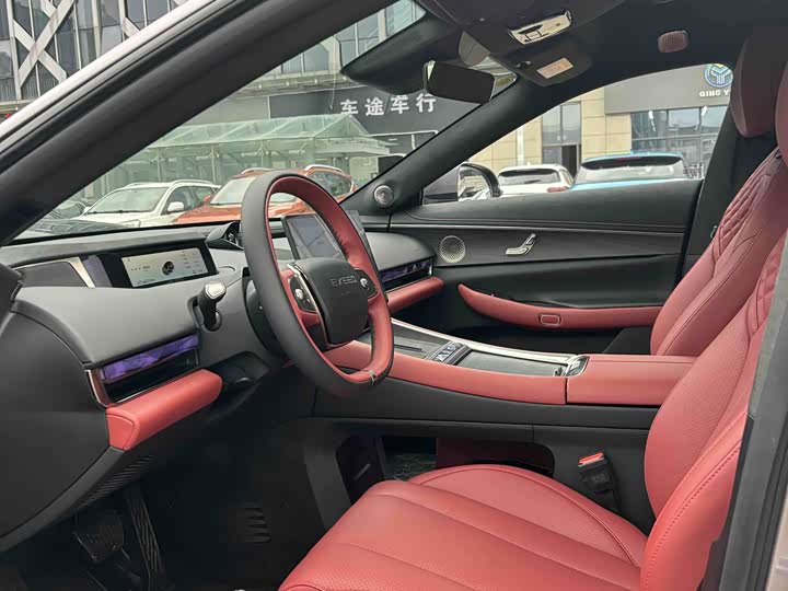 2025 Exeed Sterra ES