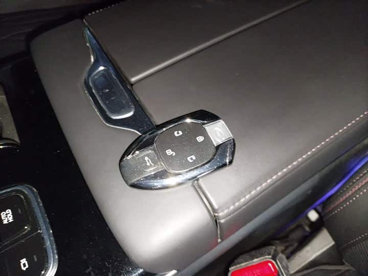 GAC Trumpchi M8 2024 2024款 大师系列 400T 至尊版