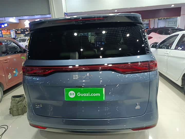 BYD Xia 2025 2025款 DM-i 1.5T 180km 超越型