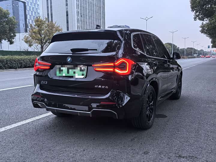2024 BMW iX3