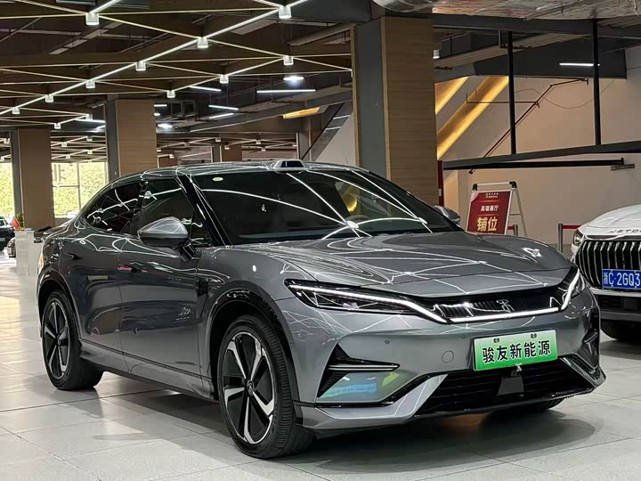 2025 BYD Song L