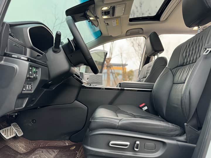 Honda Elysion 2024 2024款 2.0L e:HEV 豪华版