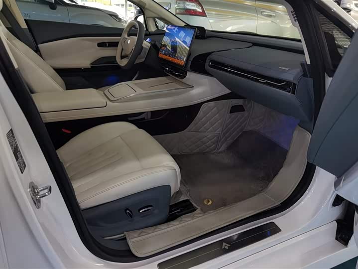 GAC Hyptec GT 2023 2023款 560后驱七翼版