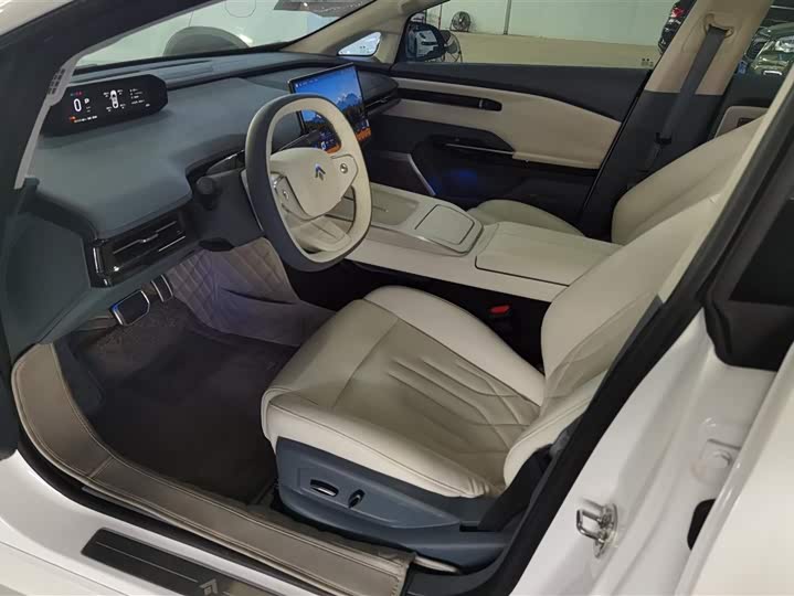 GAC Hyptec GT 2023 2023款 560后驱七翼版