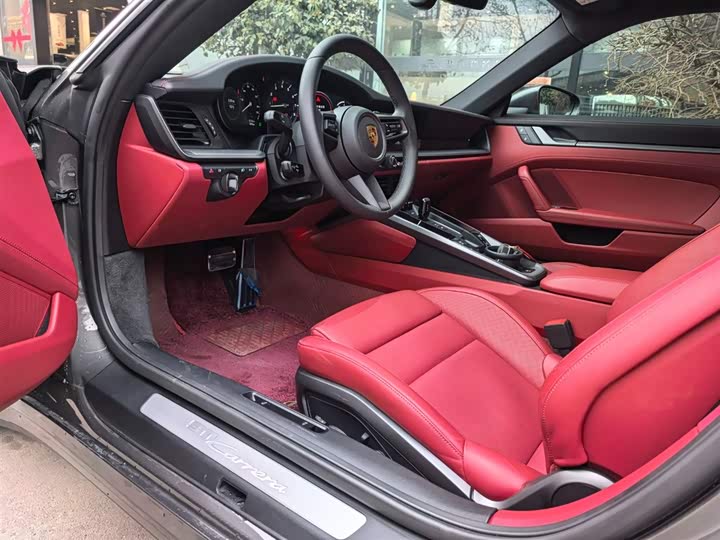 Porsche 911 2023 2023款 Carrera 3.0T