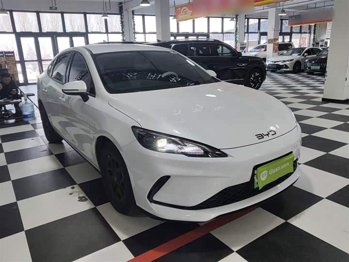 2025 BYD Seal 05 DM-i Hybrid