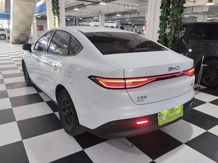 2025 BYD Seal 05 DM-i Hybrid