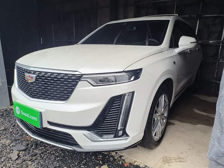 Cadillac XT6 2022 2022款 2.0T 七座两驱豪华型