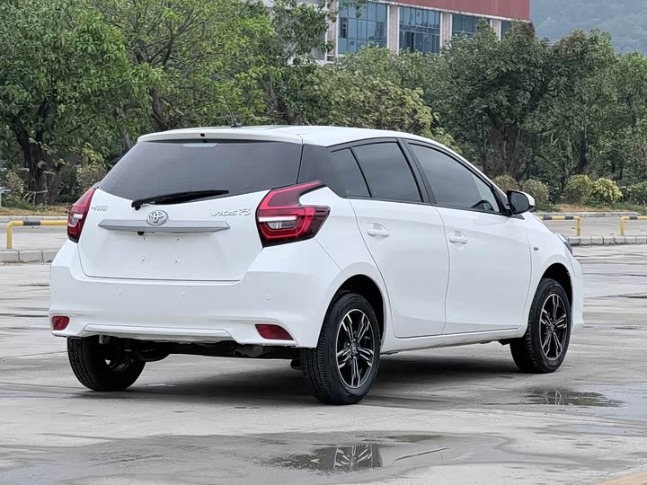2022 Toyota Vios FS