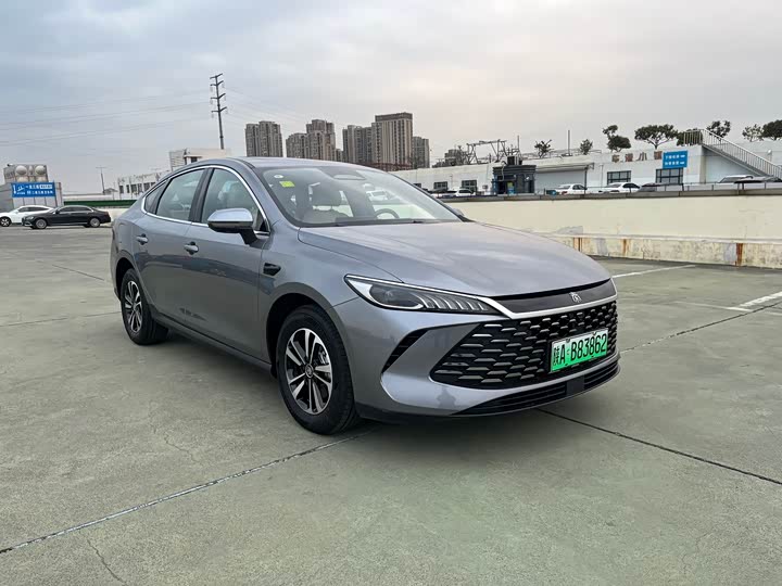 BYD Qin Plus 2025 2025款 DM-i 智驾版 120KM超越型