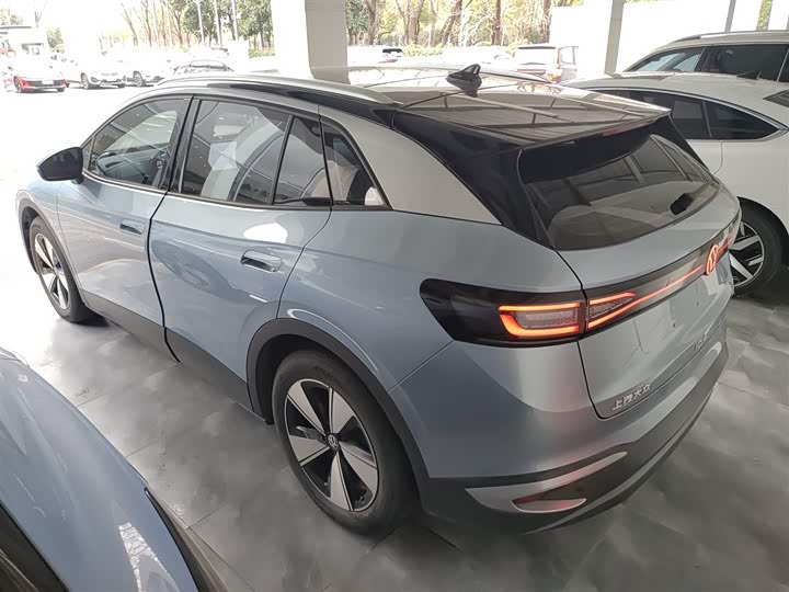 2025 Volkswagen ID.4 X