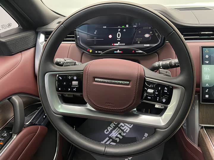 2025 Land Rover Range Rover