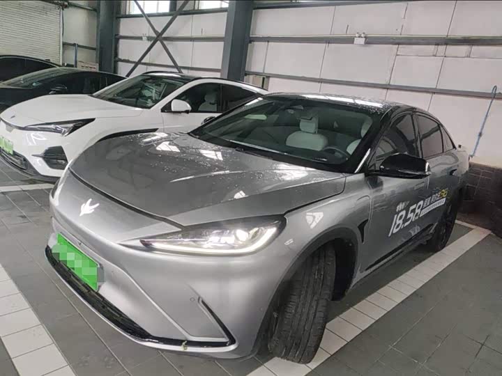 BAIC Arcfox Alpha S 2023 2023款 735E+ 森林版 160kW