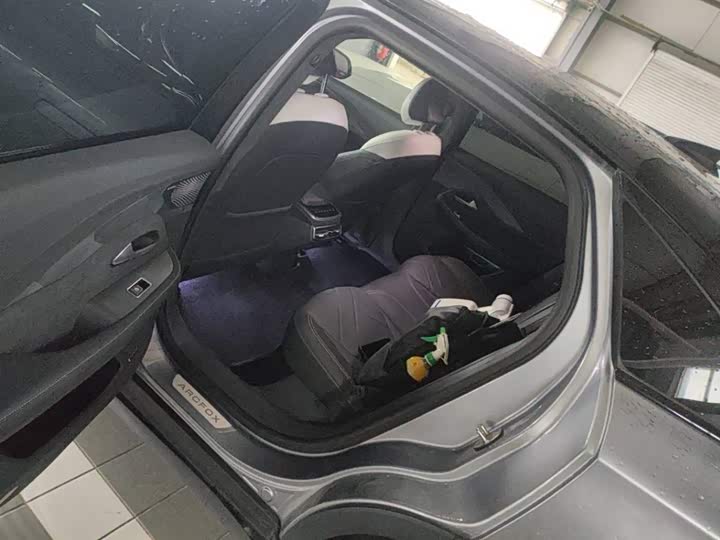 BAIC Arcfox Alpha S 2023 2023款 735E+ 森林版 160kW