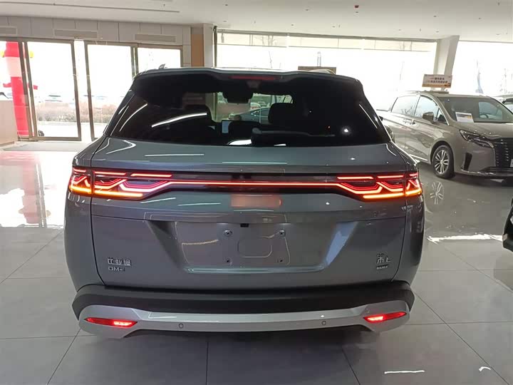 BYD Song L DM-i Hybrid 2025 2025款 智驾版 112km 超越型