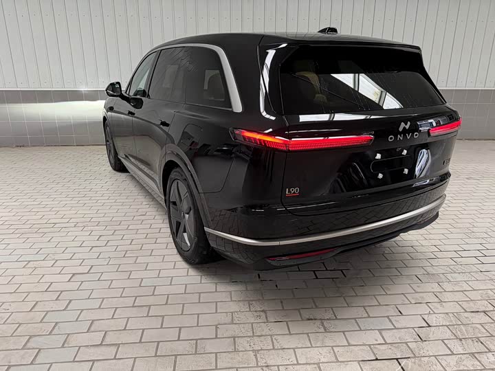 Nio Onvo L90 2025 2025款 Ultra 六座版