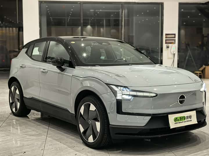 2025 Volvo EX30