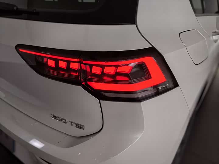 Volkswagen Golf 2025 2025款 改款 300TSI R-Line