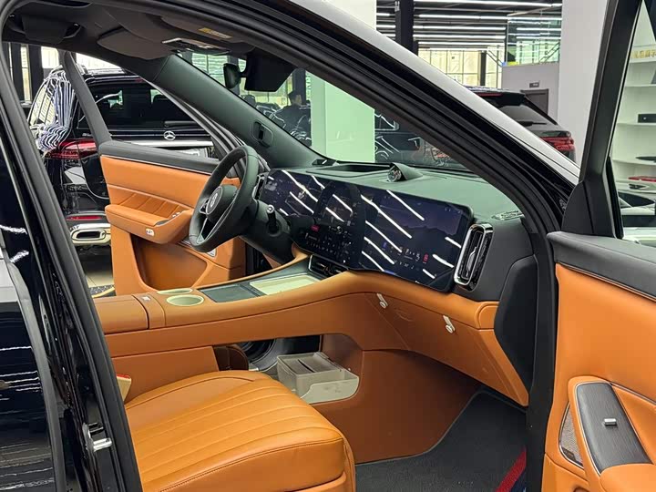 Aito M8 2025 2025款 增程 Max+版 53.4kWh 5座版